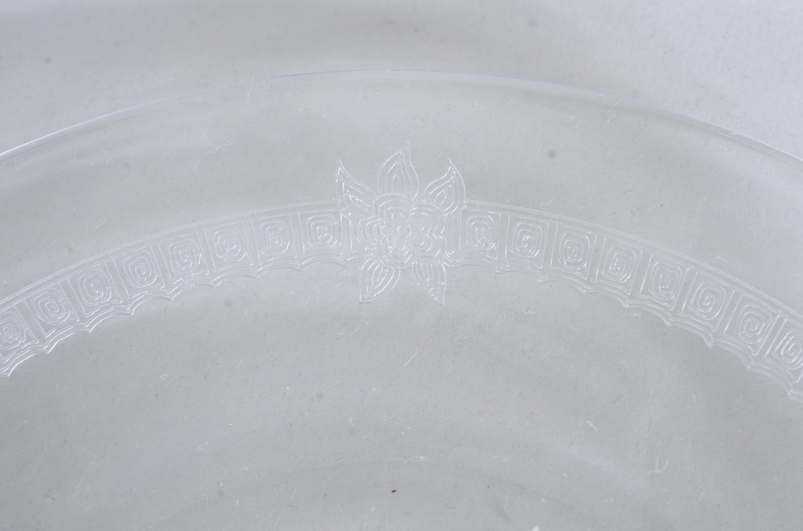Compoteira com presentoir de cristal lavrado. Presentoir com mínimos... - foto 5 de 10