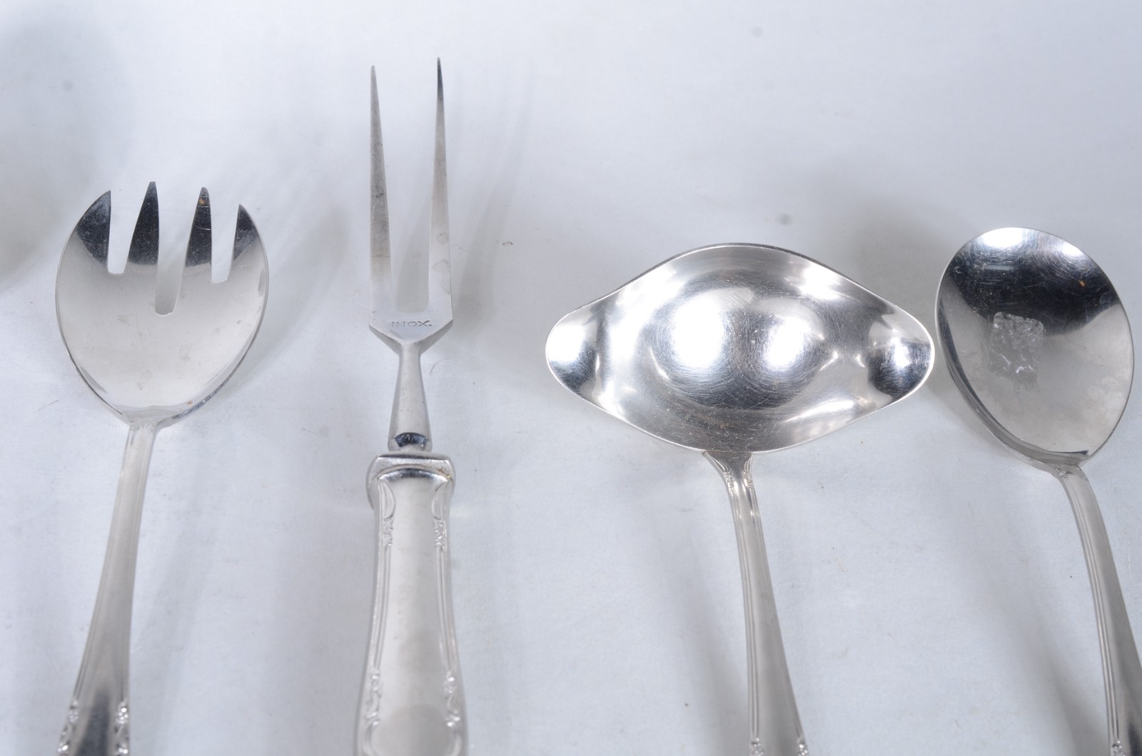 Faqueiro de aço inox Hércules, composto de: 10 colheres, 9 garfos, 10... - foto 3 de 8