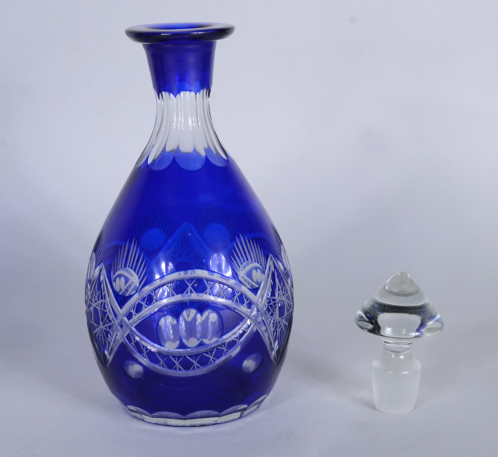 Conjunto de cristal doublé azul lapidado, composto de garrafa e 5... - foto 4 de 7