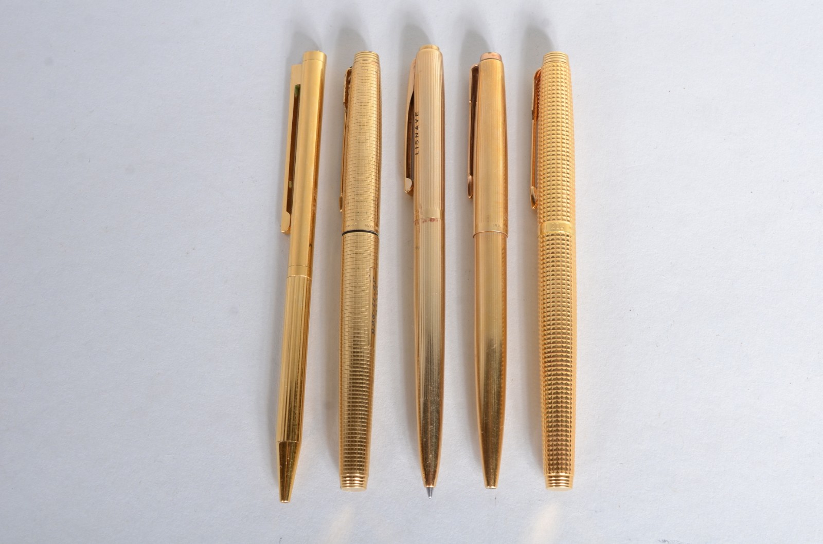 Cinco canetas diversas, sendo: Waterman; 3 Parker (duas delas... - foto 3 de 11
