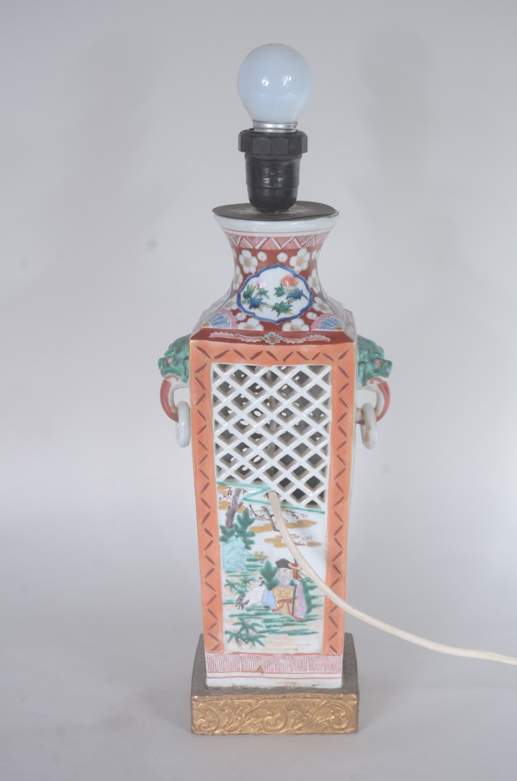 Abajour de porcelana oriental policromada. - foto 4 de 10