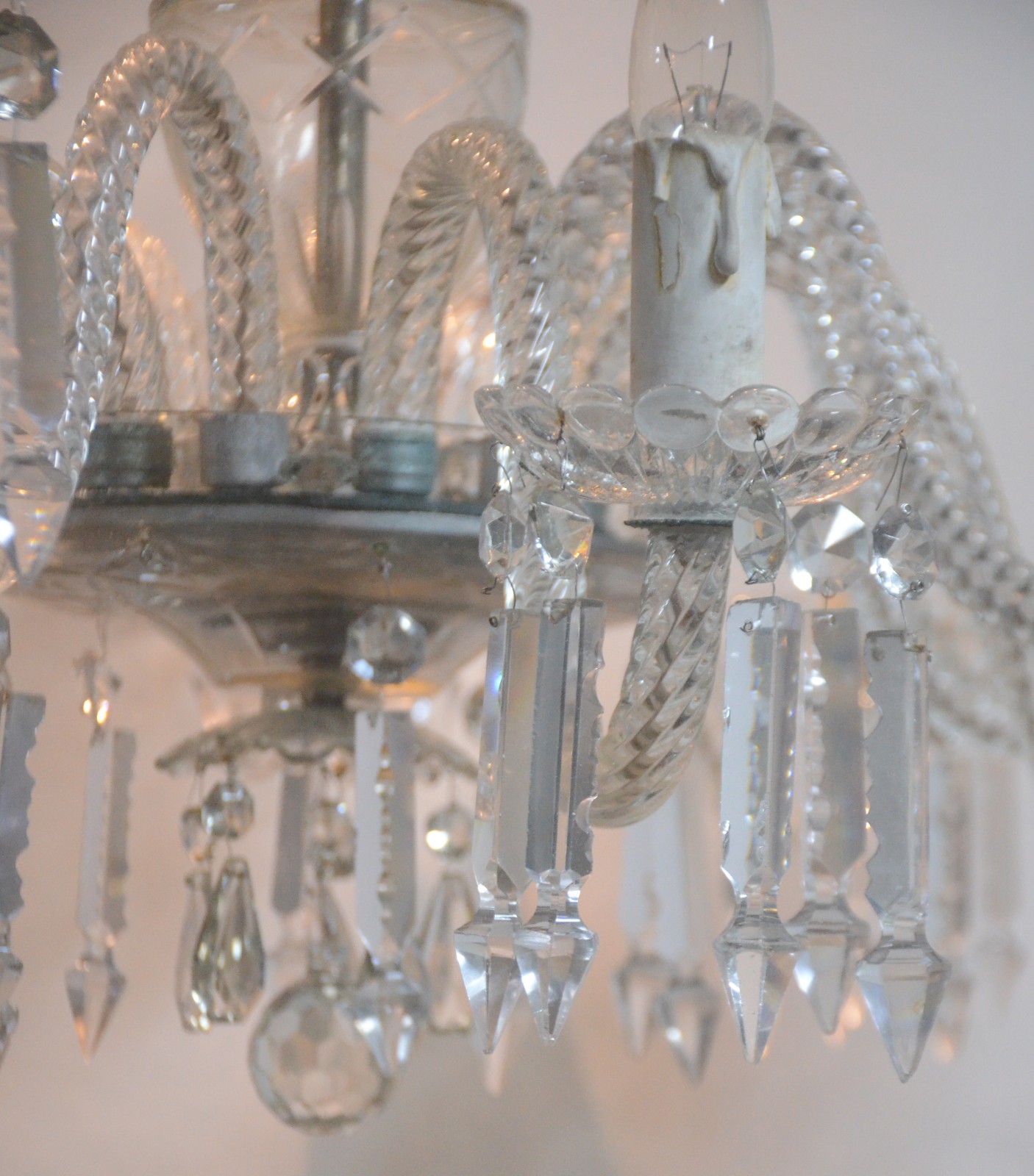 Lustre de cristal para 10 luzes, pingentes lapidados. - foto 2 de 9
