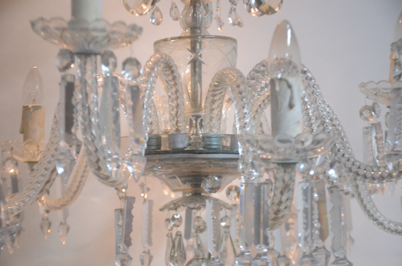 Lustre de cristal para 10 luzes, pingentes lapidados. - foto 3 de 9