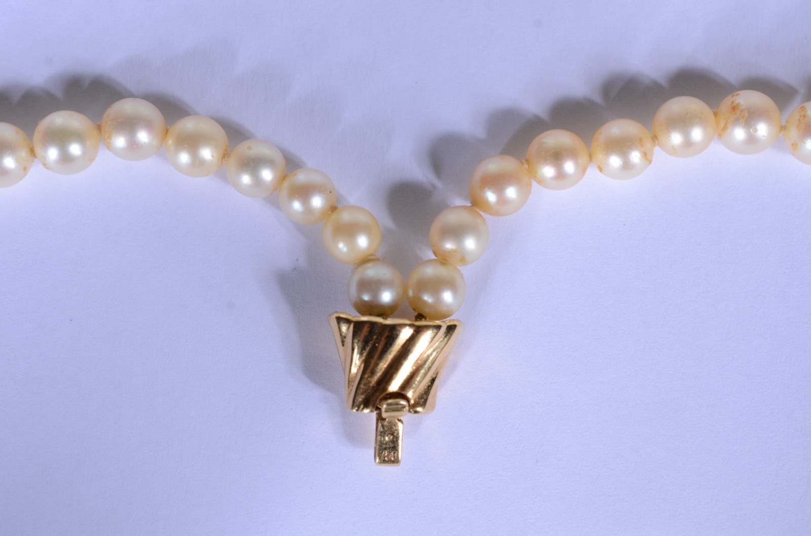 Conjunto de colar e pulseira de perolas com fecho de ouro 18 k... - foto 2 de 11