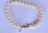 Conjunto de colar e pulseira de perolas com fec... - Conjunto de colar e pulseira de perolas com fecho de ouro 18 k, contraste 750 mls.
