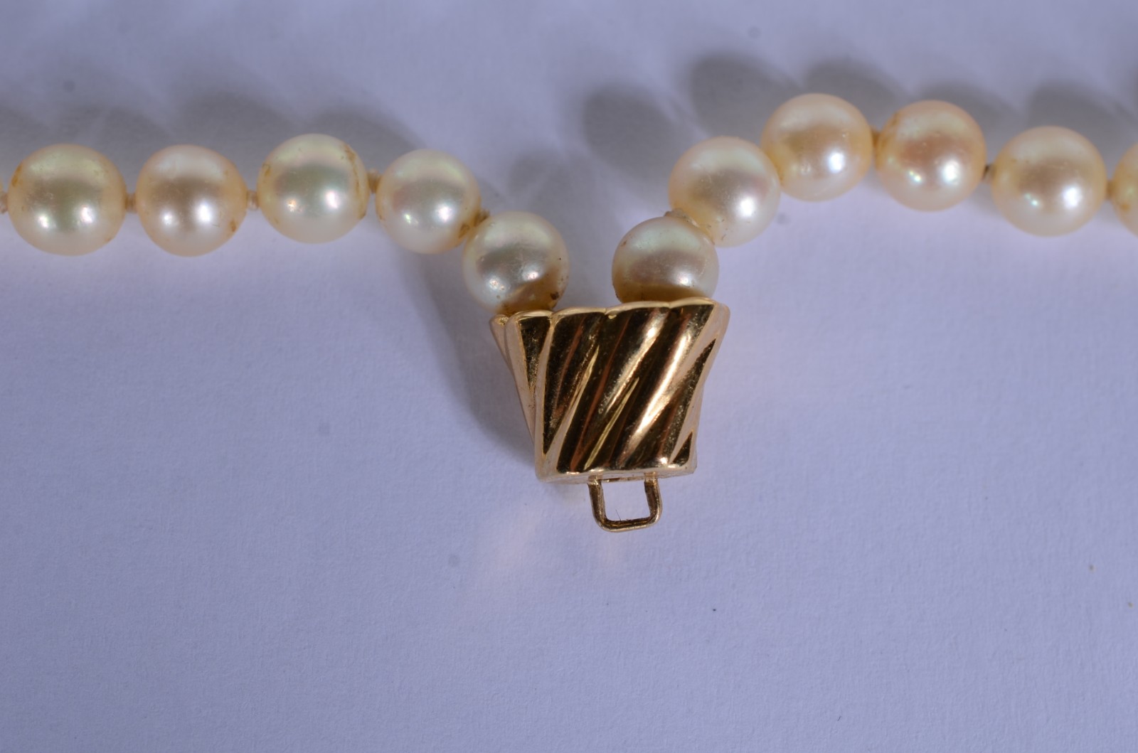 Conjunto de colar e pulseira de perolas com fecho de ouro 18 k... - foto 6 de 11