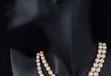 Conjunto de colar e pulseira de perolas com fec... - Conjunto de colar e pulseira de perolas com fecho de ouro 18 k, contraste 750 mls.