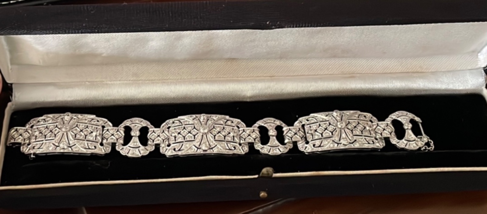 Pulseira de platina com 2 ct de brilhantes, lapidação Brasil 8/8... - foto 1 de 6
