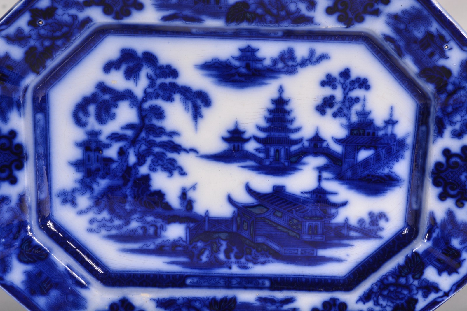 Travessa antiga de faiança inglesa, dita "azul borrão", marca... - foto 2 de 5