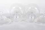 Par de compoteiras de cristal europeu com "greg... - Par de compoteiras de cristal europeu com "gregas" lavradas. Pequenos bicados.