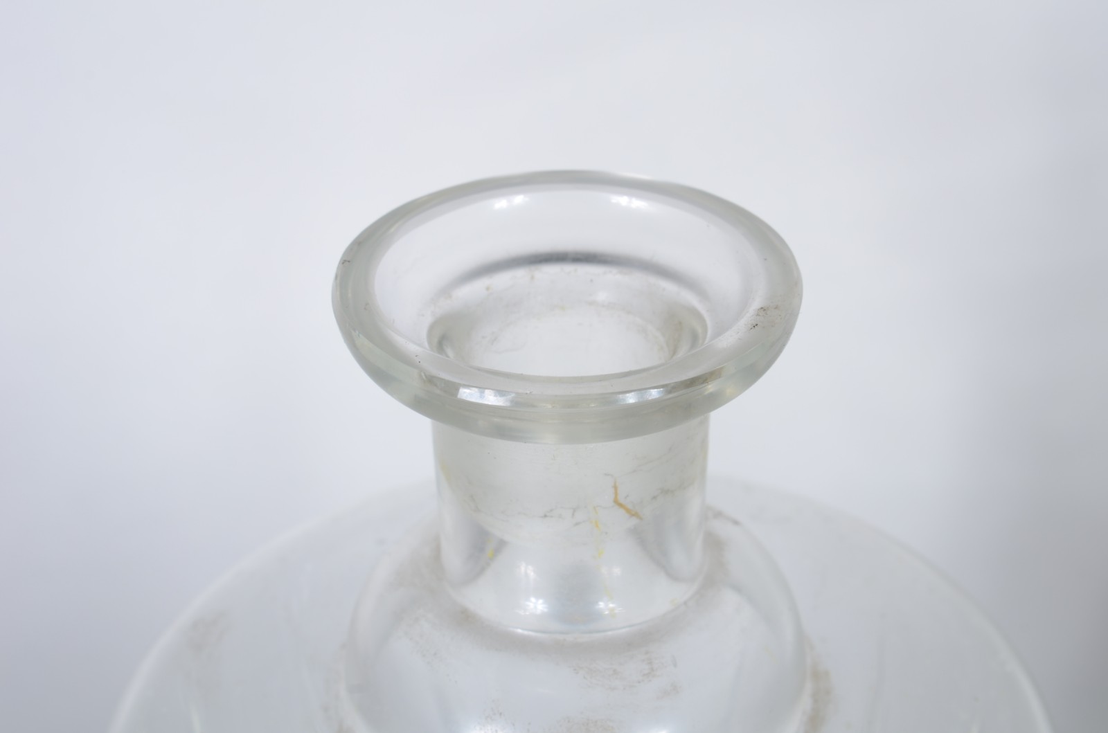 Serviço de cristal, composto de: 9 para água, 10 para vinho tinto, 8... - foto 5 de 11