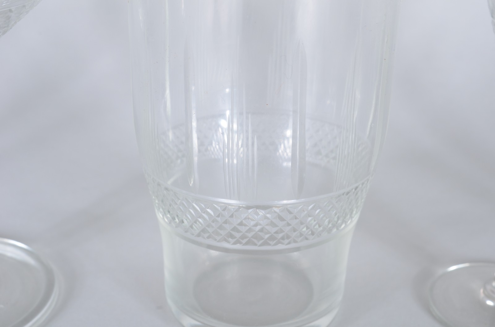 Serviço de cristal, composto de: 9 para água, 10 para vinho tinto, 8... - foto 11 de 11