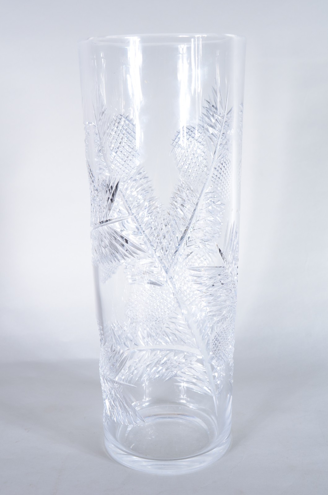 Vaso de cristal lapidado feitio cilíndrico. - foto 4 de 7
