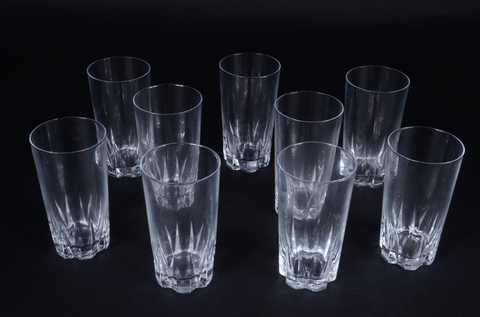 Conjunto com nove copos de cristal para long drink com bases... - foto 2 de 6