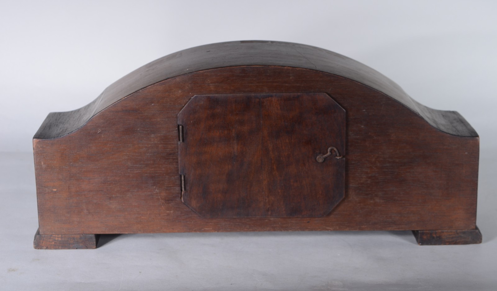 Relógio carrilhão de mesa com fabricação alemã, caixa de madeira... - foto 6 de 9