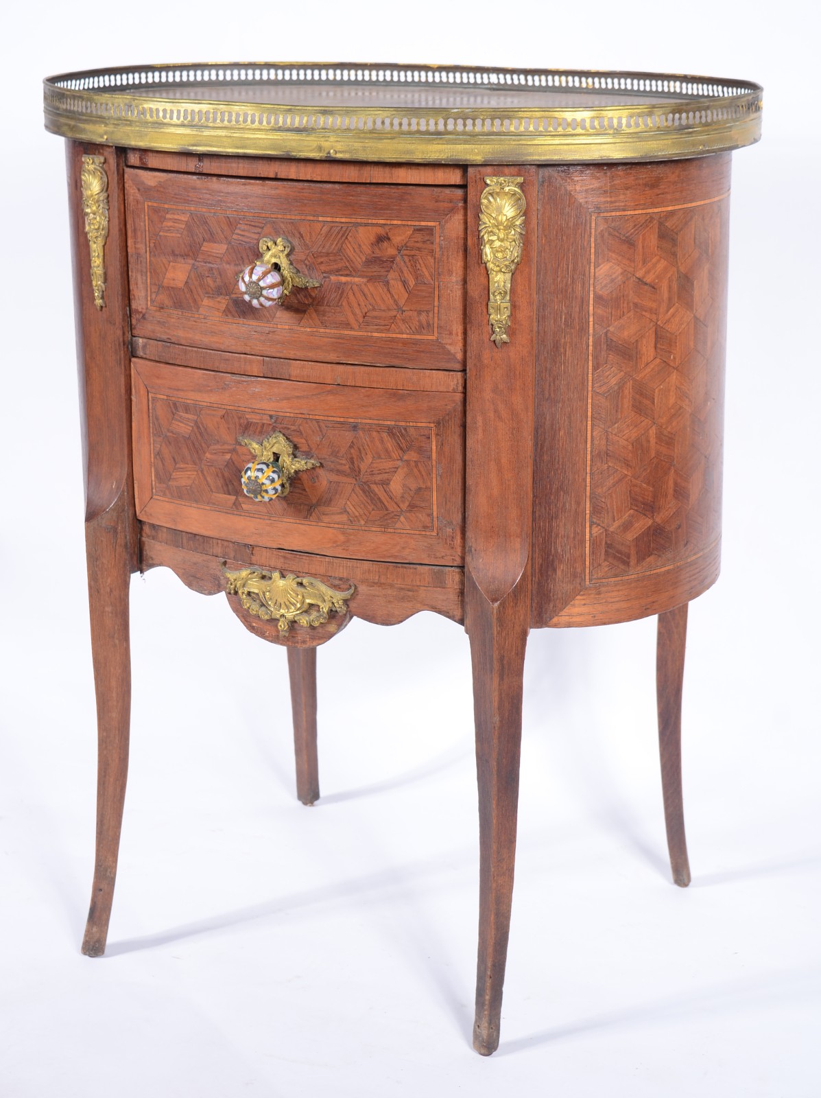 Mesa auxiliar de madeira nobre feitio oval, estilo frances, tampo de... - foto 1 de 11