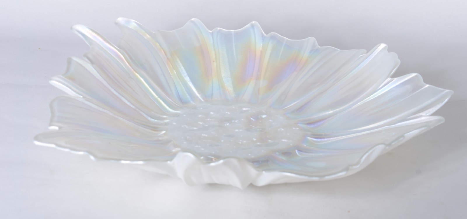 Centro de mesa de vidro decorativo branco furta cor na forma de flor. - foto 1 de 5