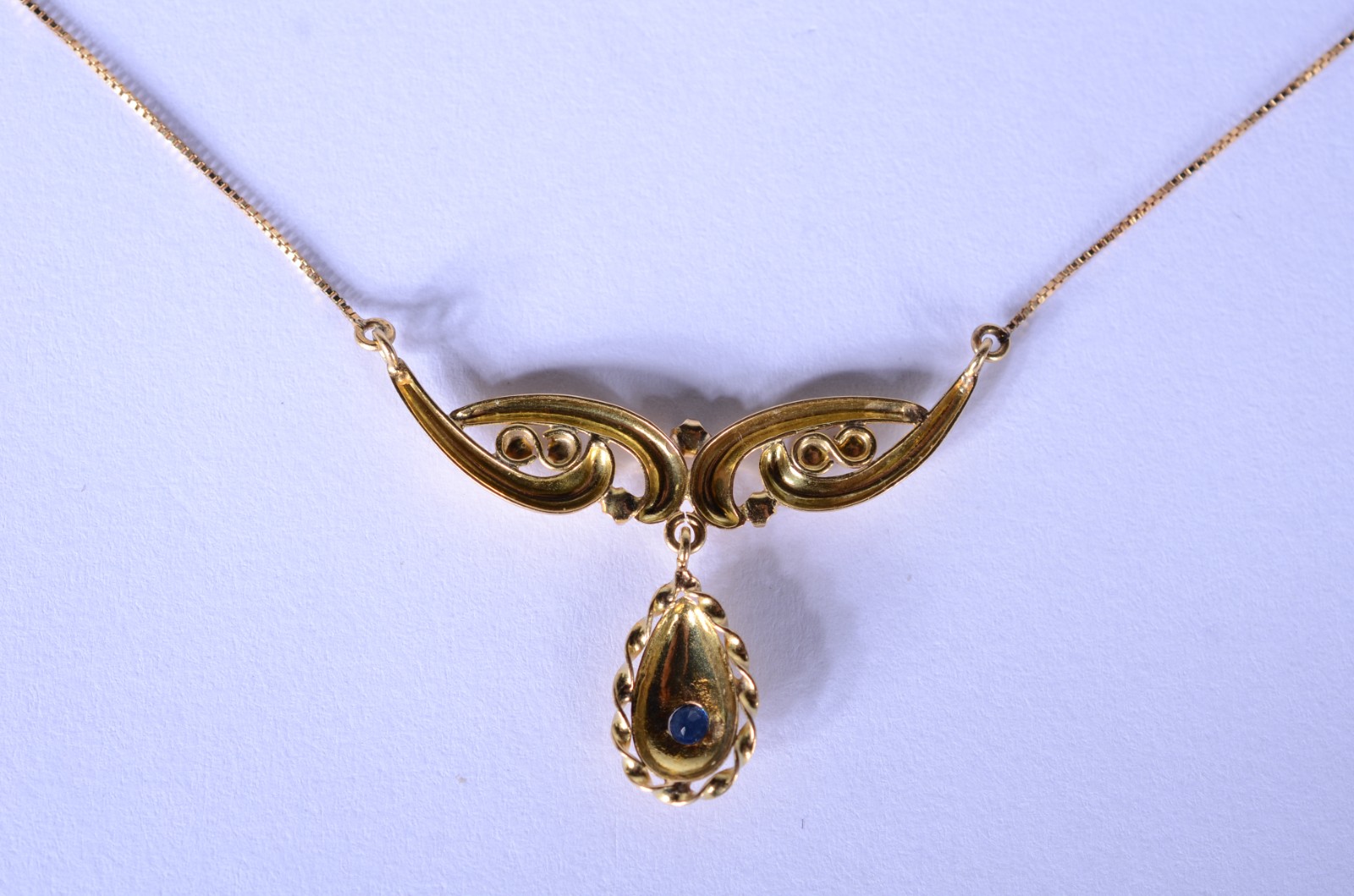 Gargantilha de ouro 18 k., contraste 750 com pendente cravejado com 7... - foto 6 de 6