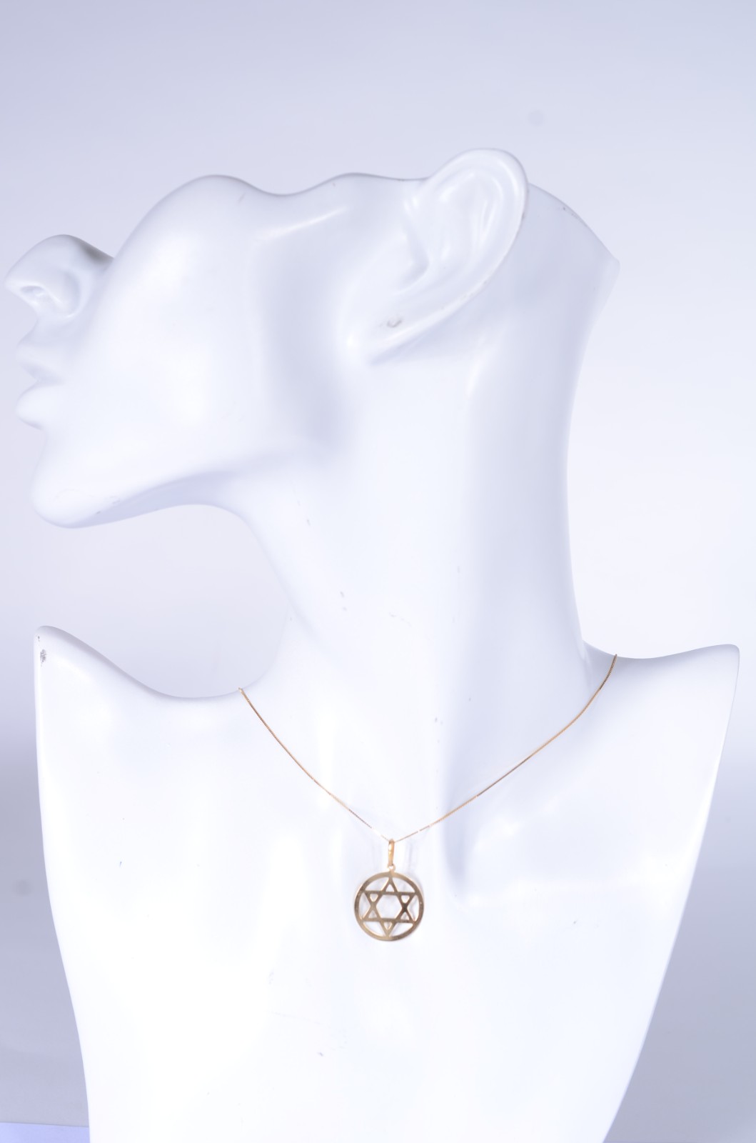 Colar de ouro 18 k., contraste 750 mls com pendente "Estrela de... - foto 5 de 5