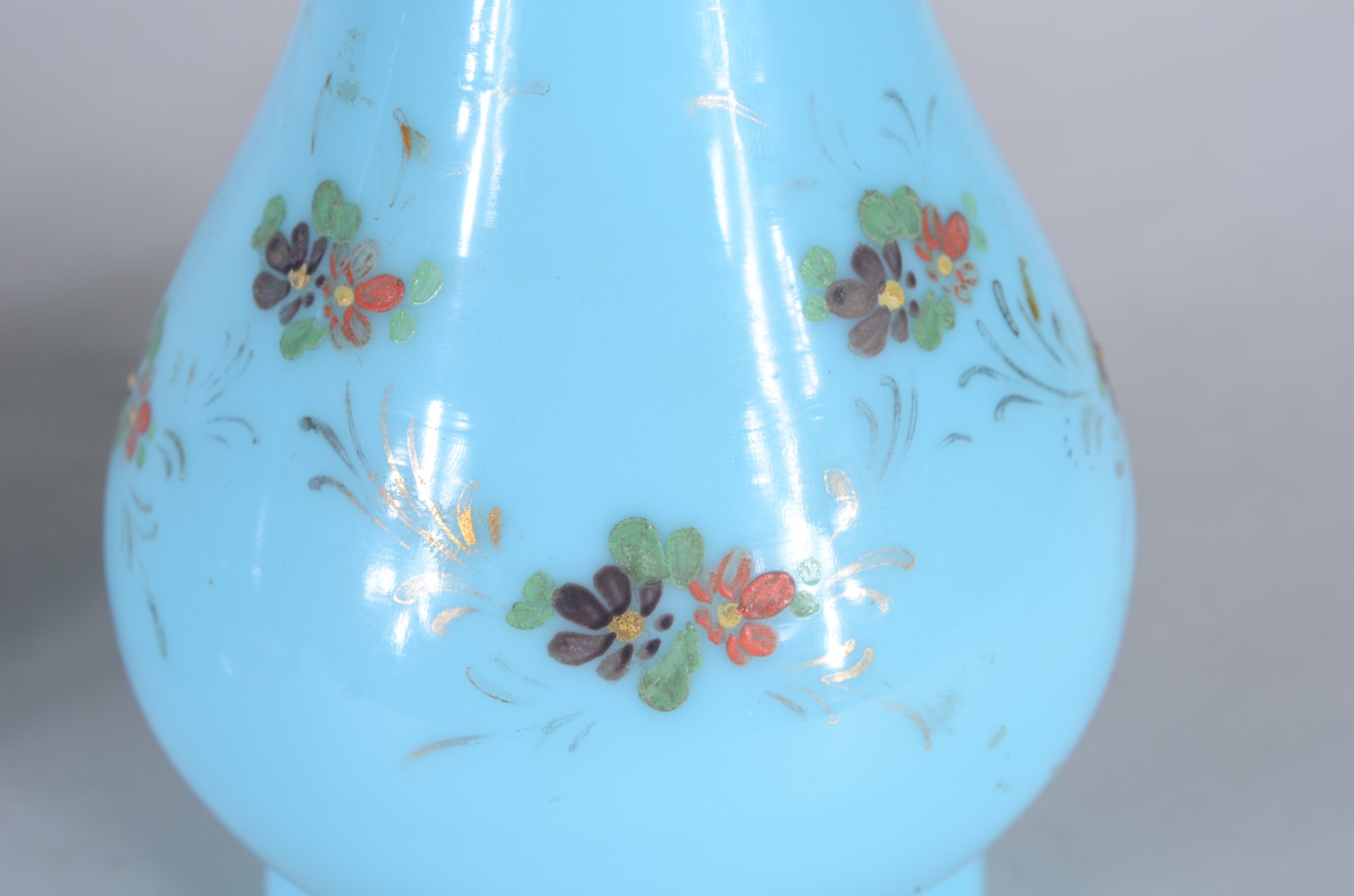 Par de vasos de opalina azul e bowl com metal. - foto 6 de 7