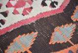 Tapete Kilim (1000),  - Tapete Kilim. Com desgastes e restauro.