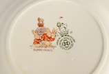 Royal Doulton (1815),  - Parte de serviço de faiança inglesa infantil - BunnyKin, composto de:  4 pratos rasos, 3 pratos fundos, bule, leiteira, xícara com pires e porta ovo. 