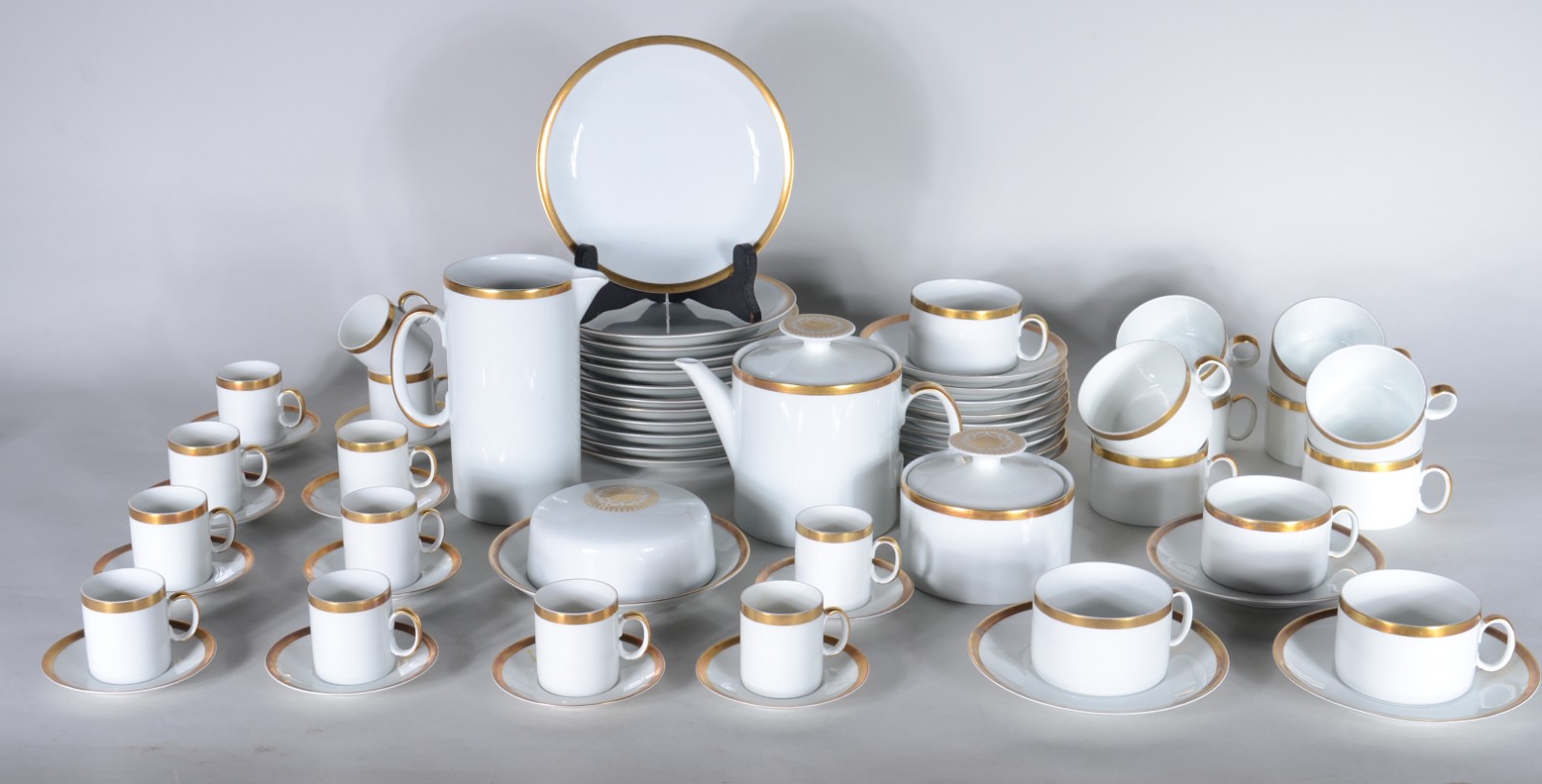 Porcelanas Renner (1937-1990) - foto 1 de 9
