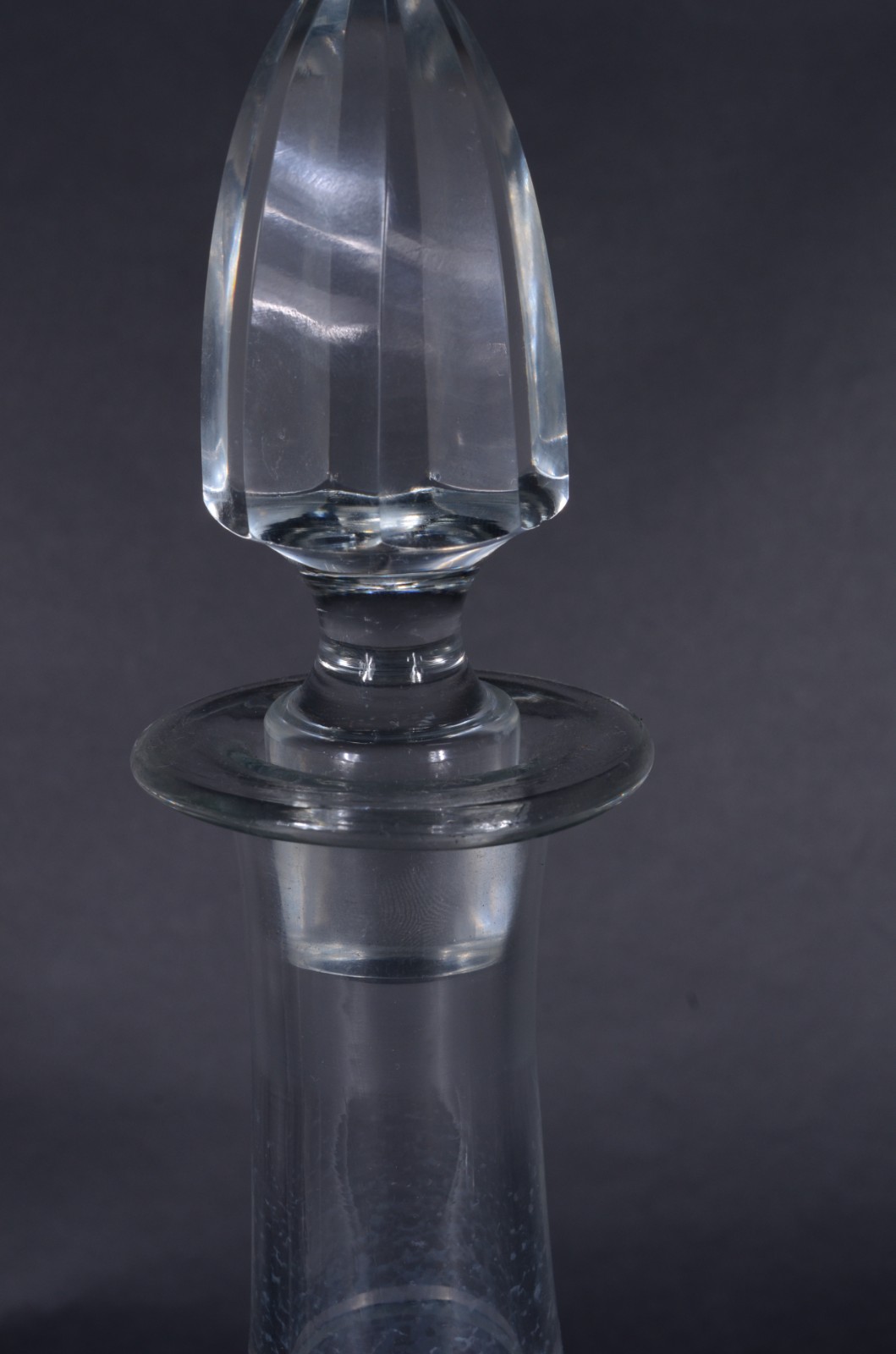 Duas garrafas de cristal. Com mofo. - foto 4 de 9