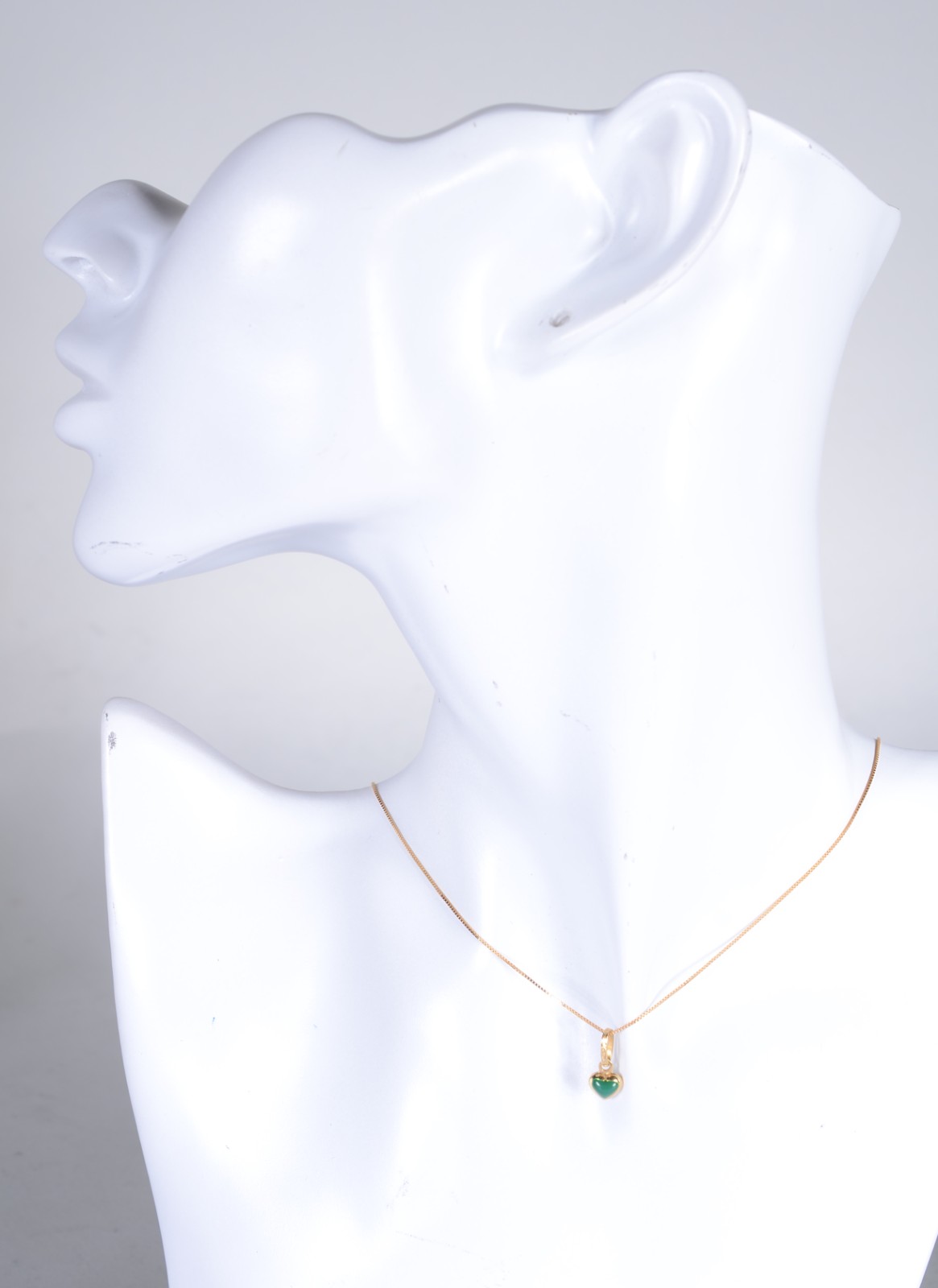 Colar com pendente de ouro 18 k., contraste 750 mls. (Por motivos de... - foto 7 de 7