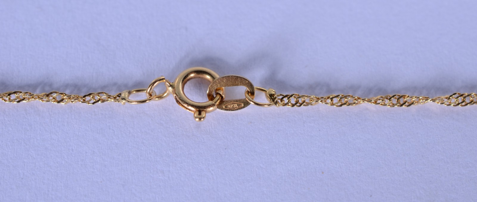 Colar com pendente de ouro 18 k., contraste 750 mls. (Por motivos de... - foto 4 de 6