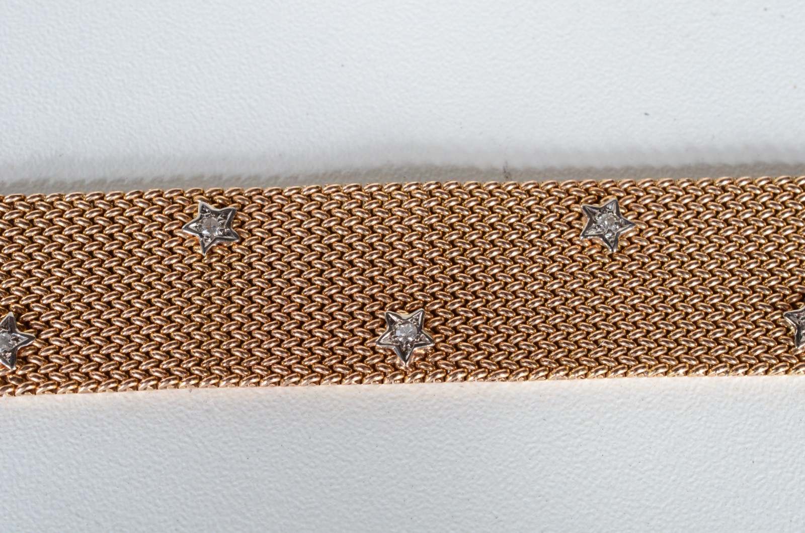 Pulseira de ouro 18 k., contraste 750 mls com estrelas e brilhantes... - foto 1 de 10