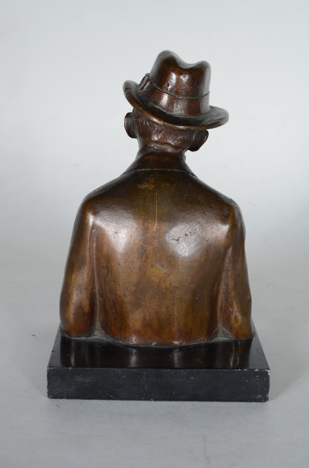 Busto de bronze representando Ruy Barbosa. - foto 5 de 5