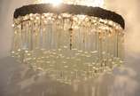 Lustre de bronze, estilo Império com contas de ... - Lustre de bronze, estilo Império com contas de cristal lapidada.
