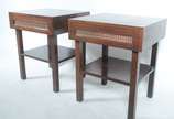 Cama de casal de madeira nobre. Acompanham par ... - Cama de casal de madeira nobre. Acompanham par de mesinhas laterais, anos 60.
