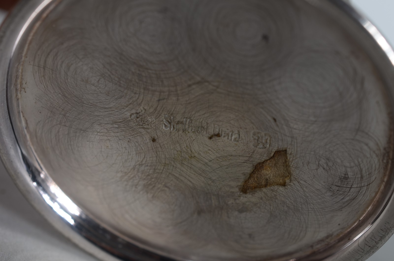 Diversas peças de metal, sendo: 3 bules, 2 açucareiros, 2... - foto 10 de 10