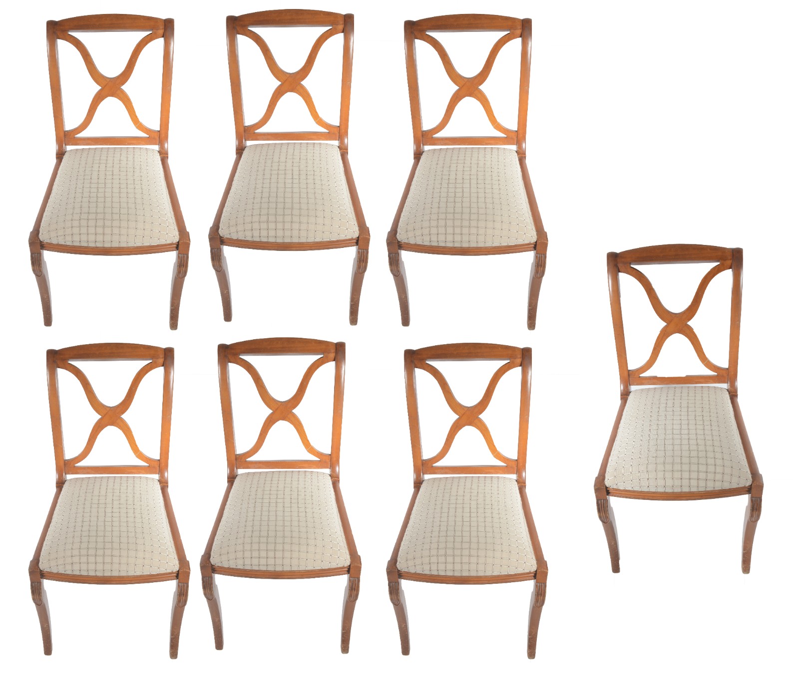 Conjunto com 7 cadeiras de madeira clara, encosto com trave na forma... - foto 2 de 6