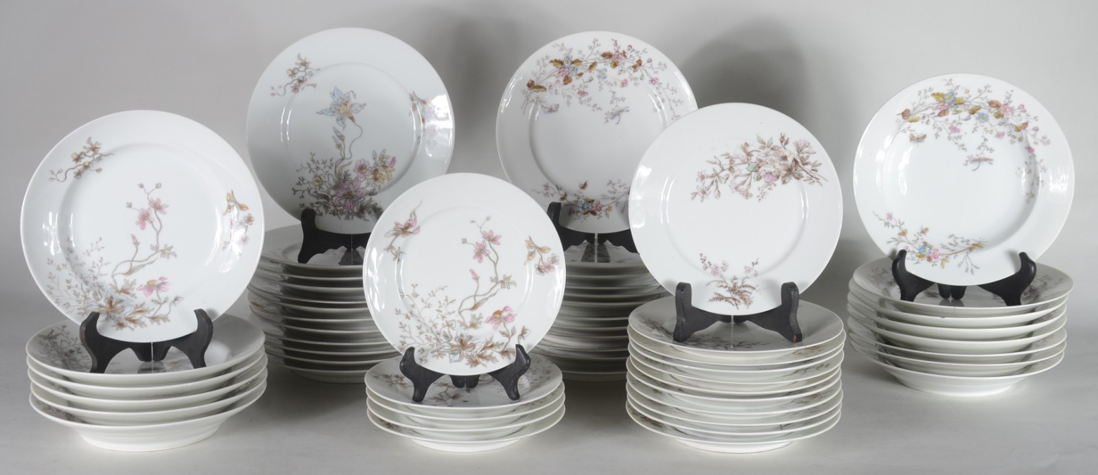 Aparelho de jantar de porcelana Velho Paris (3 decorações... - foto 1 de 8