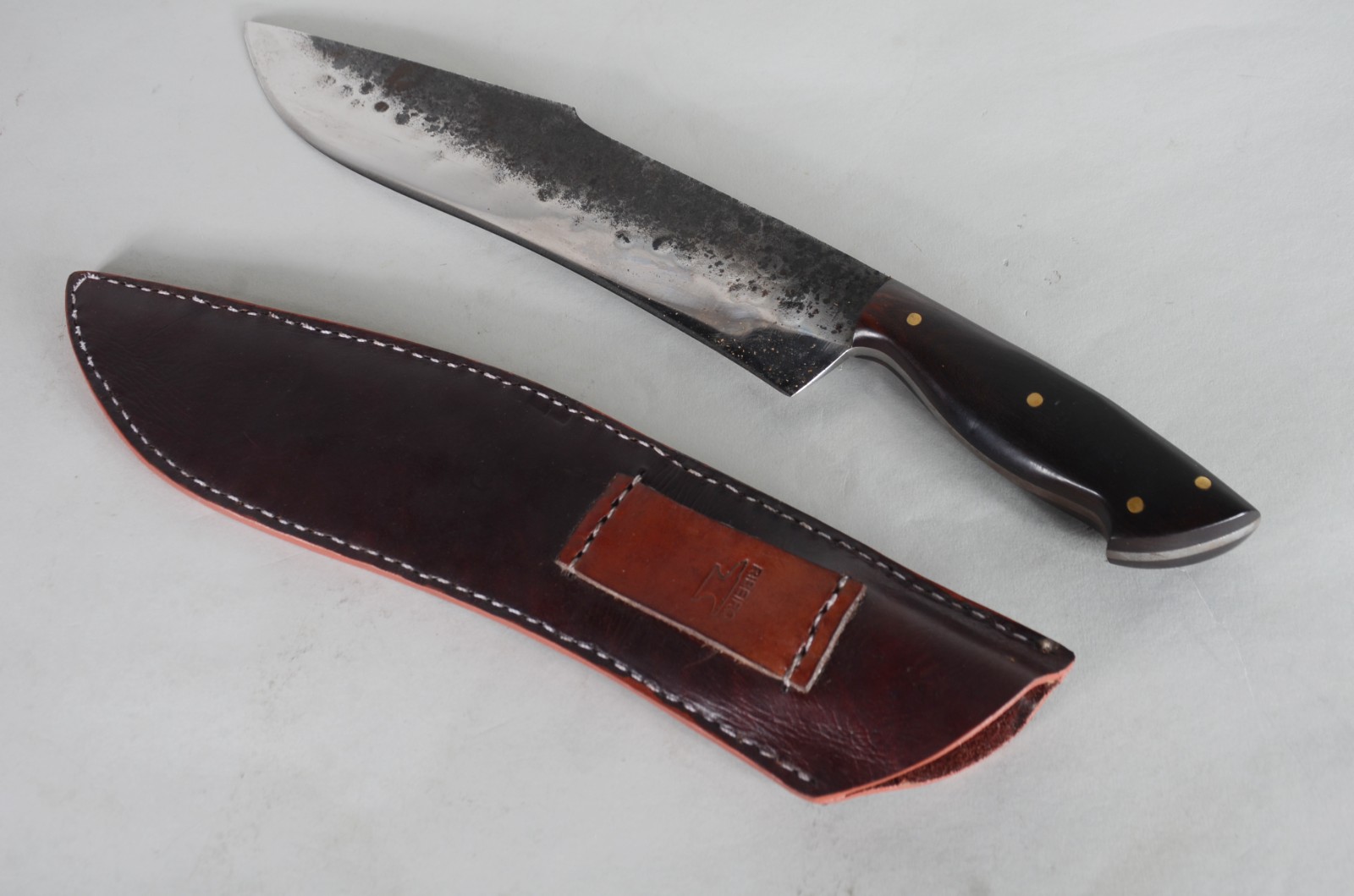 Faca Bushcraft Pantaneira, feita artesanalmente por Paulo Ribeiro com... - foto 1 de 9