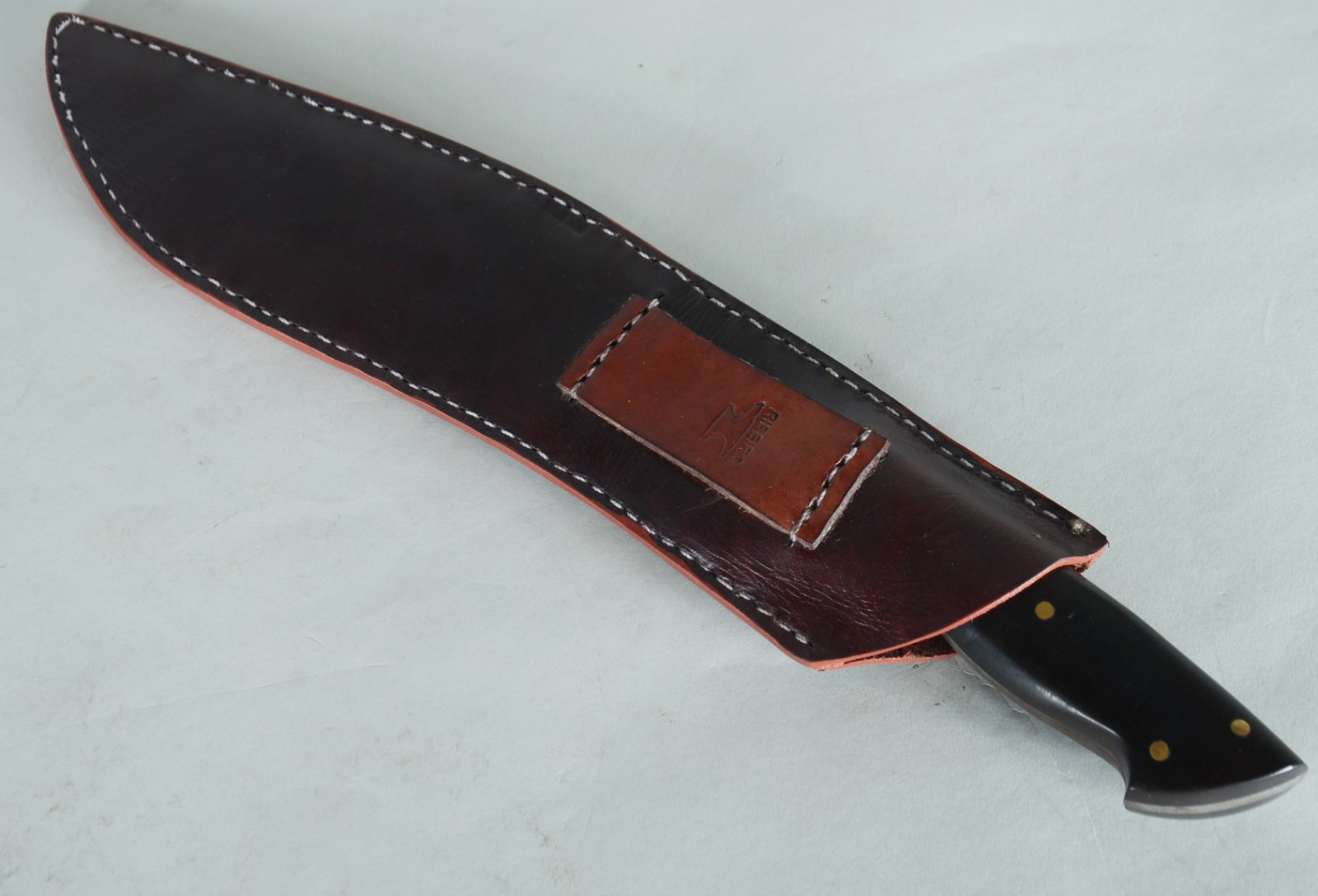 Faca Bushcraft Pantaneira, feita artesanalmente por Paulo Ribeiro com... - foto 2 de 9