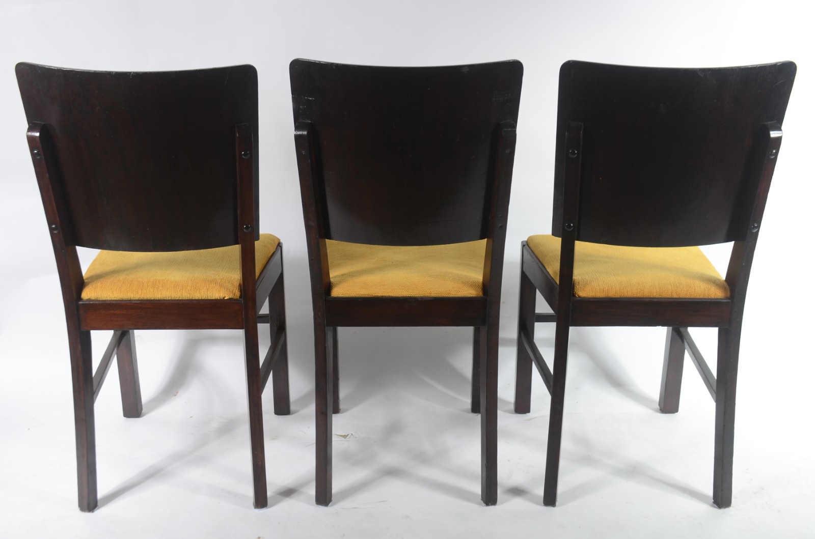 Mesa de jantar de madeira nobre, estilo Art Deco, 2 tábuas extensoras... - foto 7 de 10