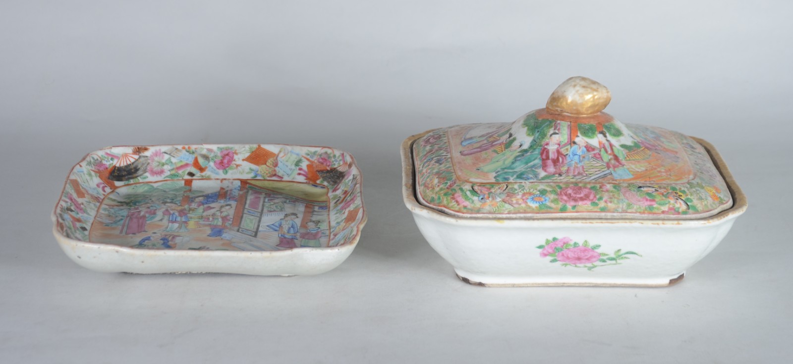 Duas peças de antiga porcelana chinesa, decorados com figuras de... - foto 2 de 10