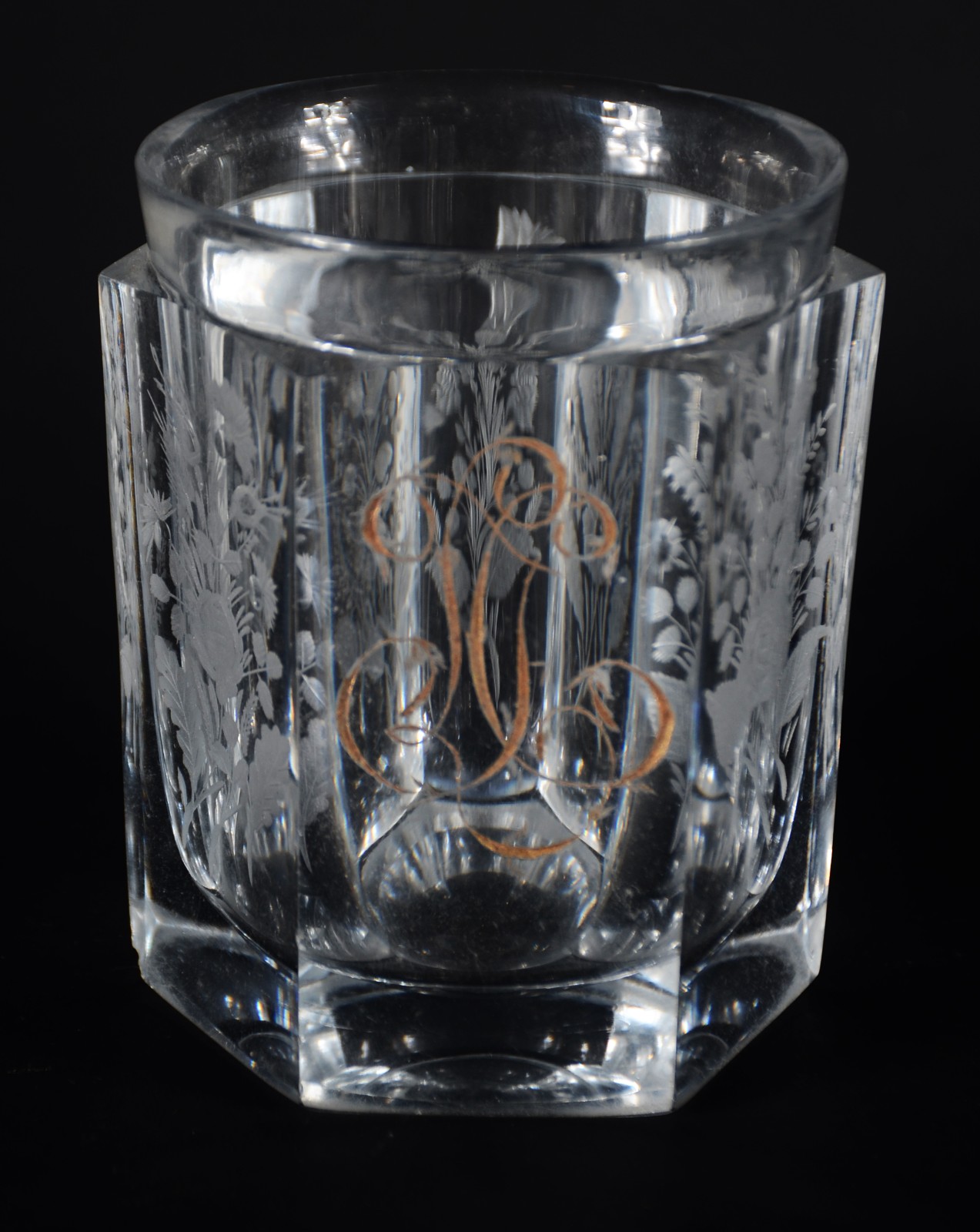 Seis peças de cristal, sendo: 2 goblets; 2 açucareiros e 2 cremeiras. - foto 6 de 9