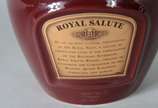 Whisky Royal Salute 21 anos em garrafa de cerâm... - Whisky Royal Salute 21 anos em garrafa de cerâmica.