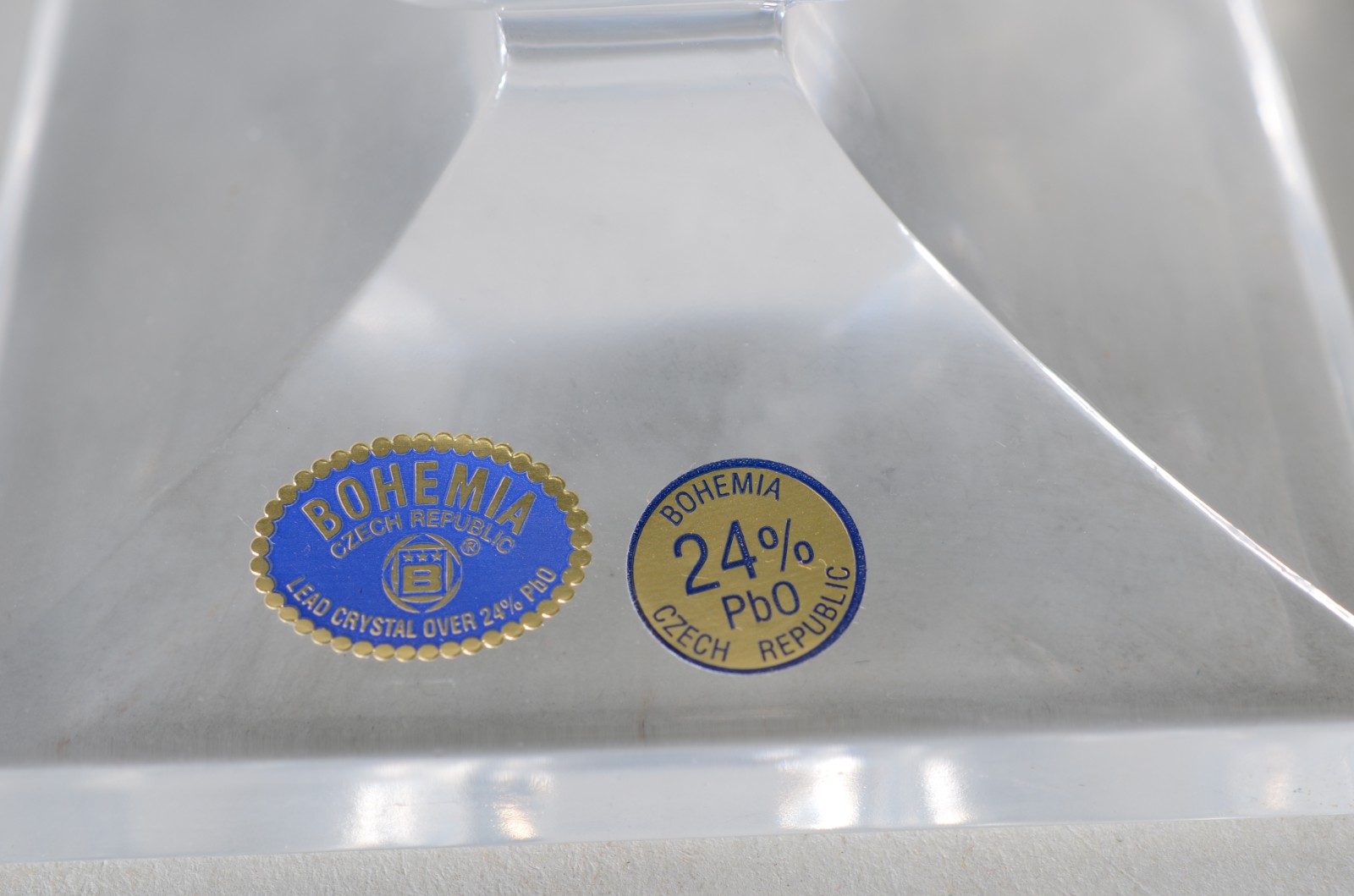 Par de castiçais de cristal facetado da Bohemia. - foto 4 de 7