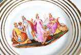 Diversas peças, sendo: 7 pratos/travessas de po... - Diversas peças, sendo: 7 pratos/travessas de porcelana de várias procedências. Um deles do serviço da ilustríssima câmara ou serviço fumo e café...