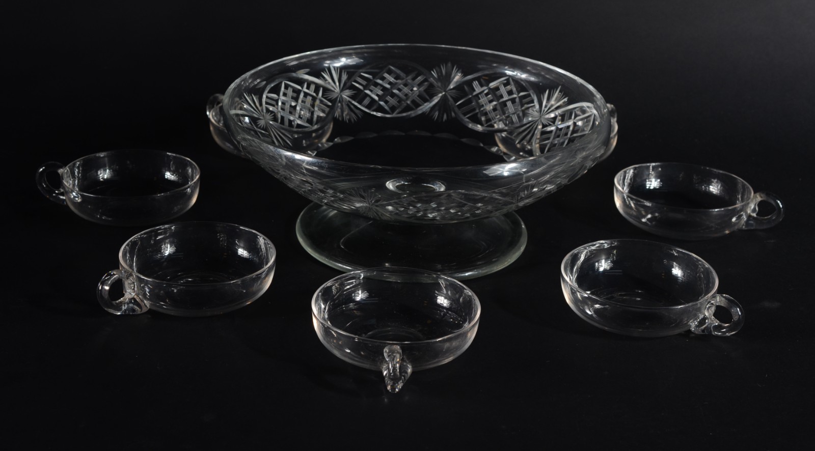 Fruteira de cristal lapidado com 7 taças para sobremesa, modelos... - foto 2 de 7
