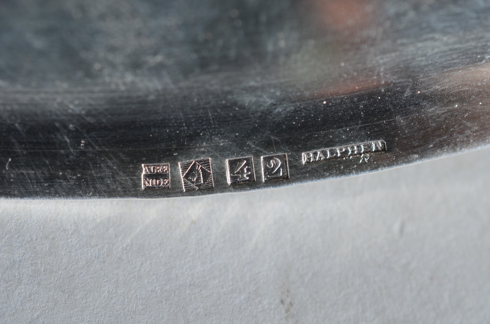 Diversas peças de metal prateado, sendo: porta pratos, porta... - foto 11 de 11