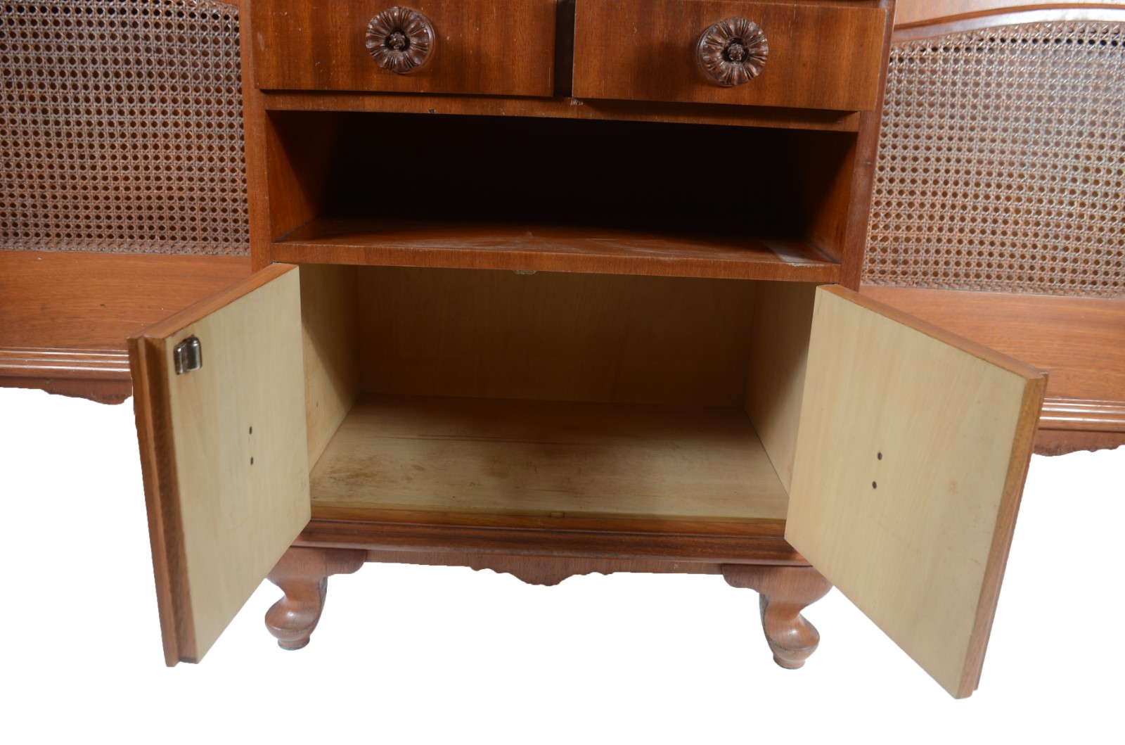 Conjunto para quarto, composto de: 2 camas de solteiro com peseiras... - foto 4 de 8
