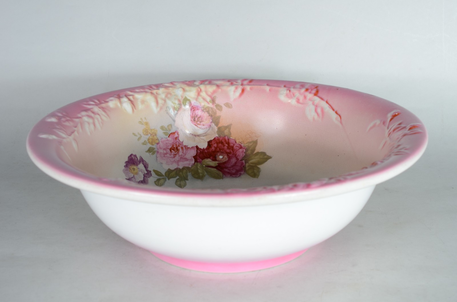 Gomil com bacia de faiança alemã Villeroy & Boch, decorado com flores... - foto 2 de 11
