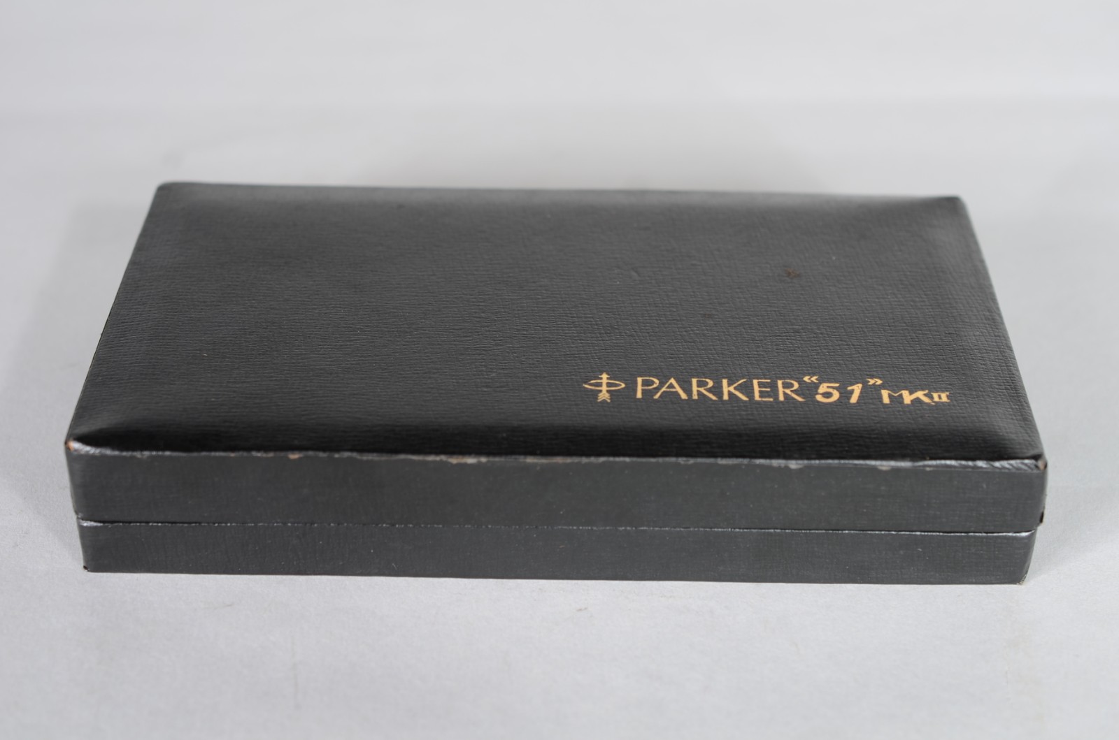 Conjunto com 2 canetas douradas Parker 51 - MK II, sendo uma tinteiro... - foto 10 de 10